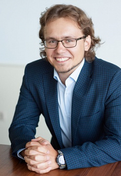 Максим Игоревич